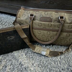 Guess travel bag lot